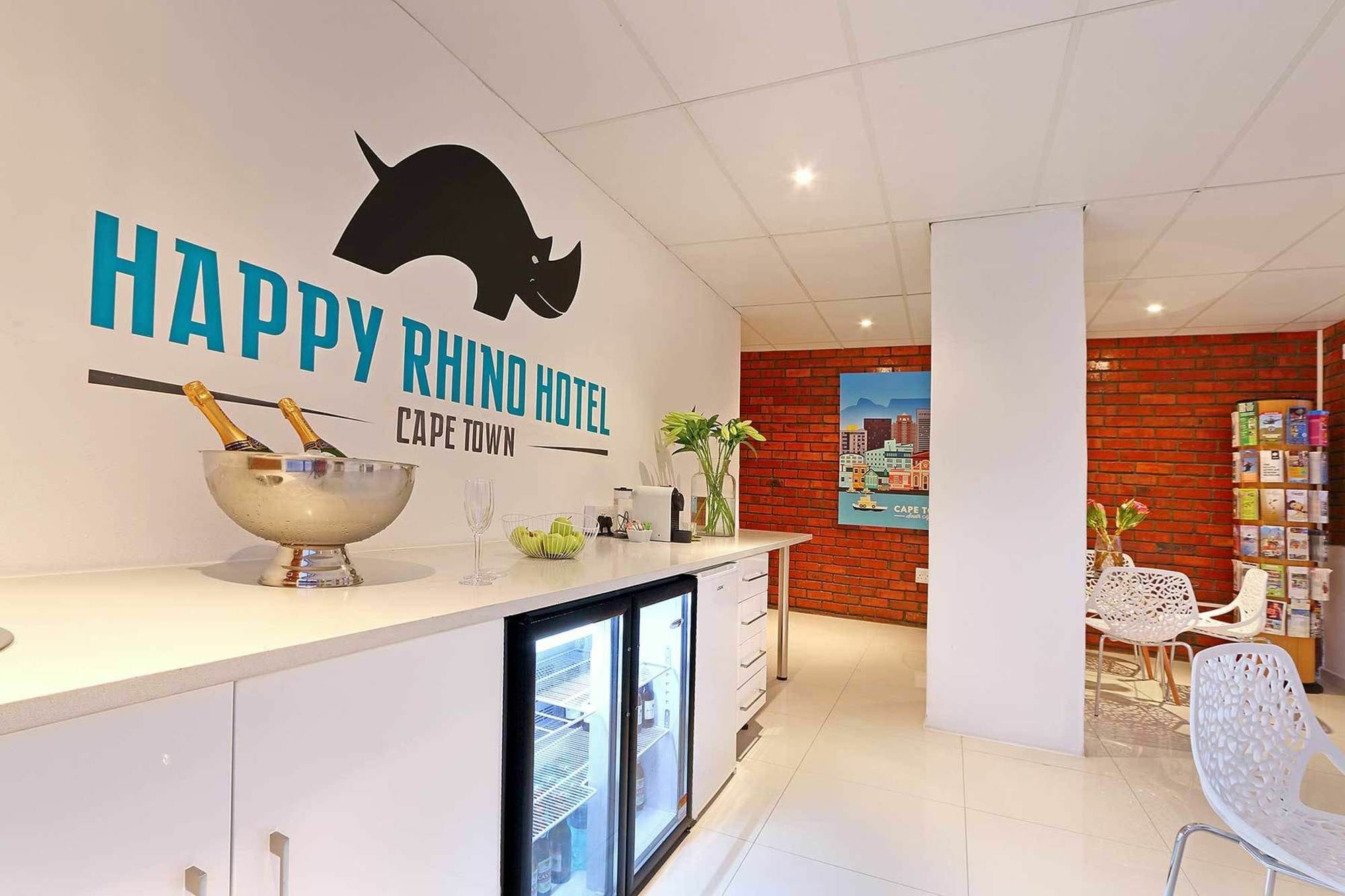 Happy Rhino Hotel Le Cap Extérieur photo