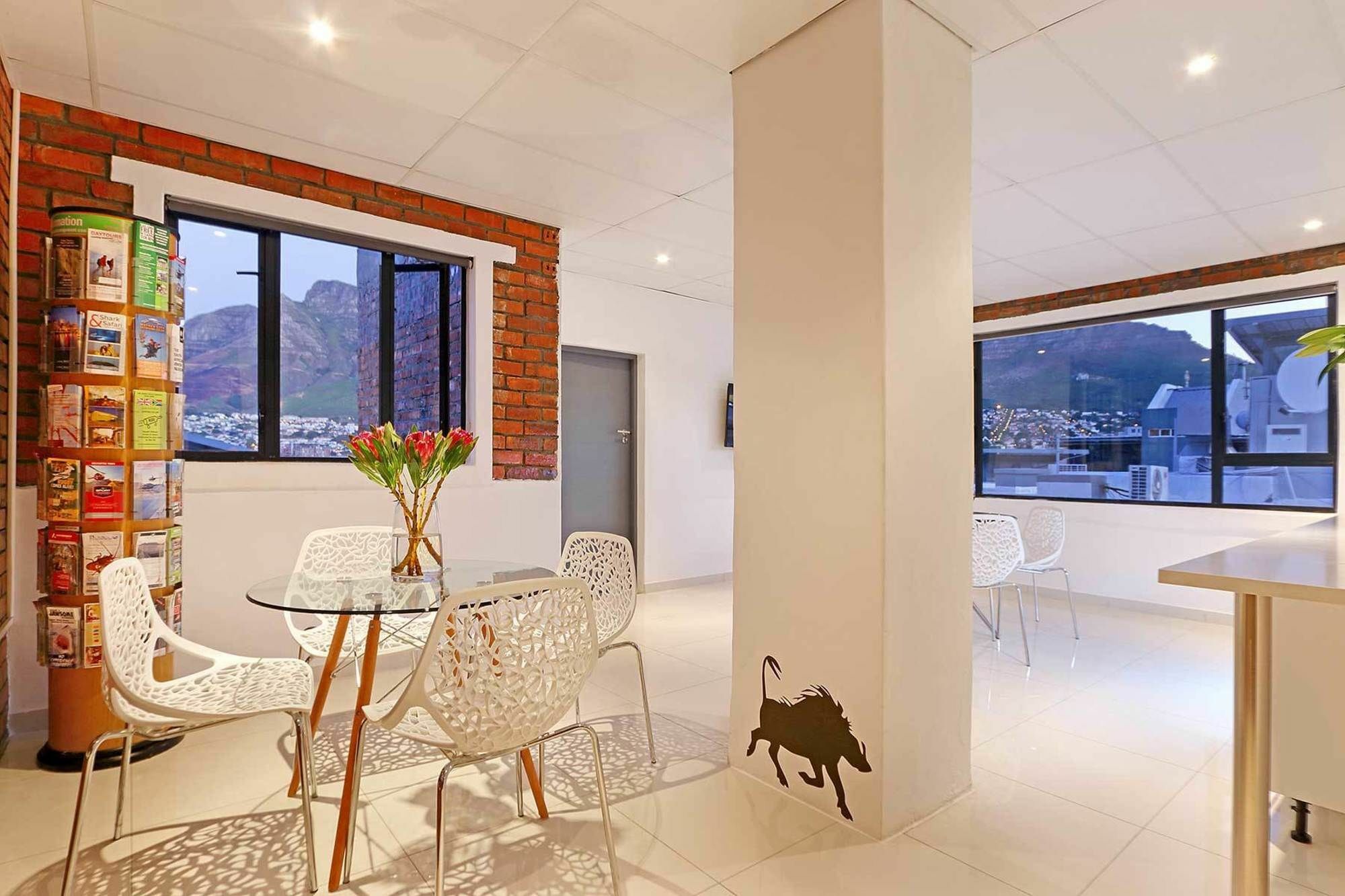 Happy Rhino Hotel Le Cap Extérieur photo
